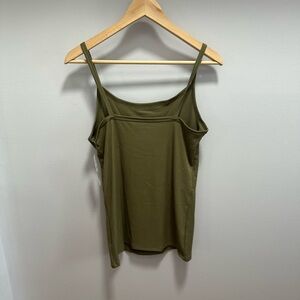 No Boundaries Green Sleeveless Fitted Camisole